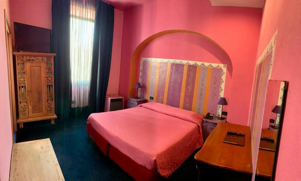 Hotel Bella 'Mbriana Фоллоника Экстерьер фото