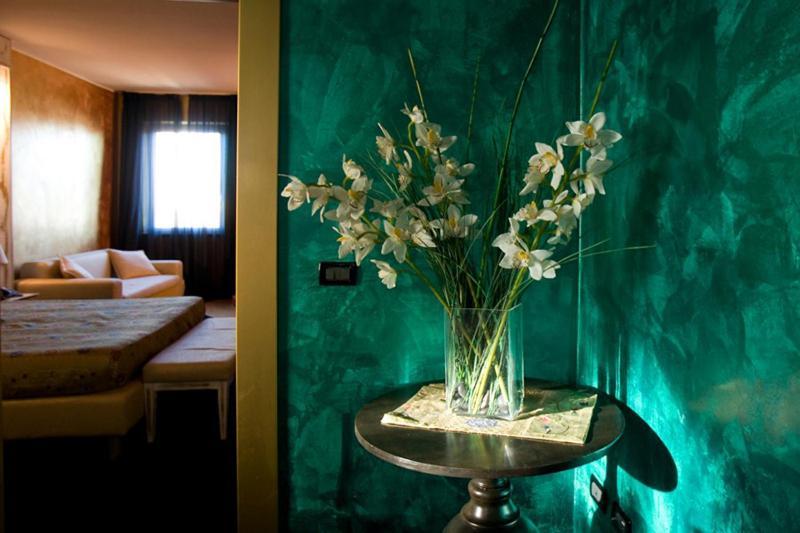Hotel Bella 'Mbriana Фоллоника Экстерьер фото